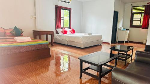 Krabi House | Palmthien Pool Villa Aonang