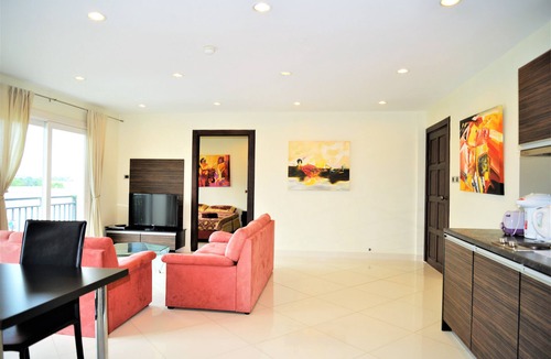 South Pattaya Condo | Park Lane Resort Pattaya 2 bedroom condo fully equiped