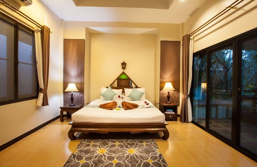 Lamai City Center Hotel | Pattra Vill Resort