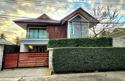 Takhian Tia Villa | Peaceful family escape with private pool spacious clean cozy villa near the city