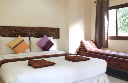 Chaweng City Center Hotel | Penzy Guest House
