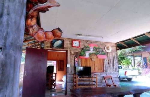 Pua Villa | Pernjai Homestay KumKon