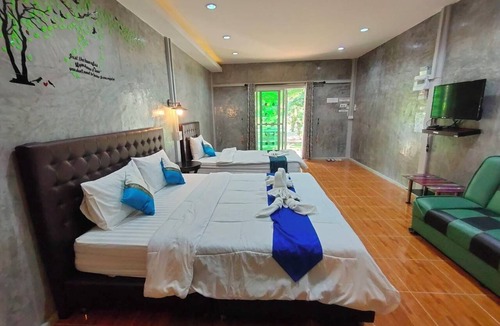 Tha Sala Hotel | Phangpring Beach Resort