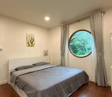 Tha Tum House | Phiratara River House บ้าน พิรธารา ริมแม่น้ำปราจีนบุรี