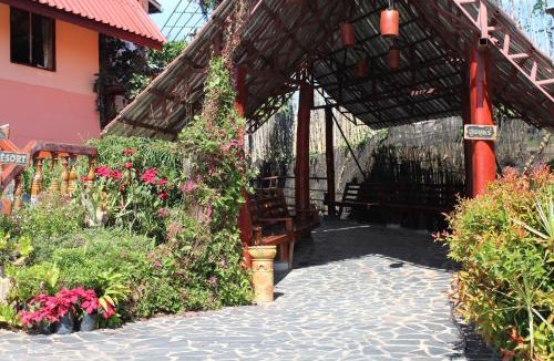 Phu Ruea Bed & Breakfast | Phuphet Hill Resort