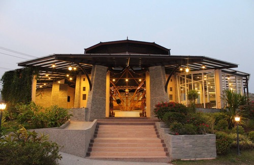 Phu Ruea Hotel | Phurua Sanctuary Resort and Spa