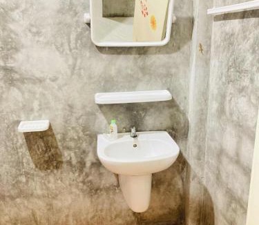 Nuea Khlong House | Pizza classic resort kohjum