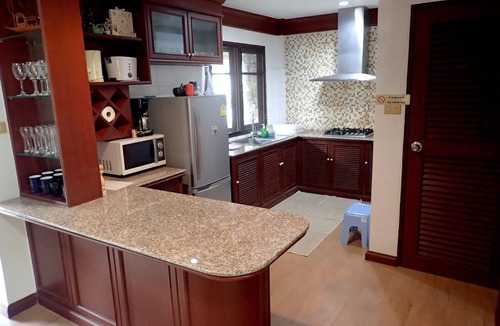 Kram Villa | Pool villa with 3 bedrooms 7 can sleep by a river 100m to the beach