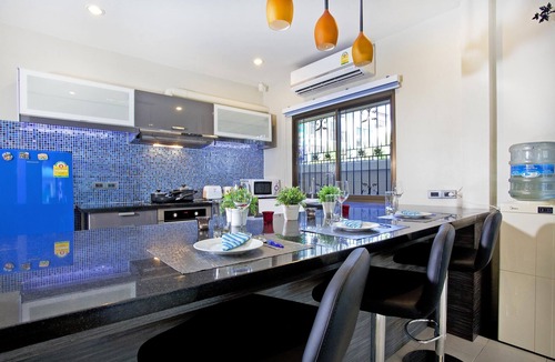 South Pattaya Villa | Pratumnak Pool Villa tanzanite