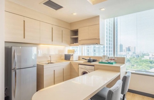 Phra Khanong Nuea Apartment | Premium Suite near BTS Phrakhanong住宅套房 U10