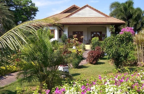 Wang Pong Villa | Private, exclusive houses in private residential areas