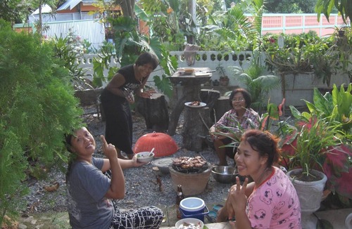 Bang Rachan Resort | Private room ∙ 3 guests