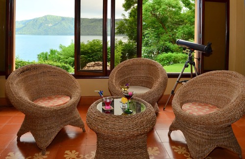 Catarina House | Private Waterfront Home on Laguna de Apoyo with Infinity Pool