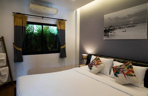 Krabi House | Quiet and conveniently located, just outside of Ao Nang