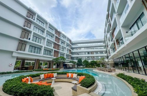 Choeng Thale Hotel | Radisson Resort, Layan Phuket