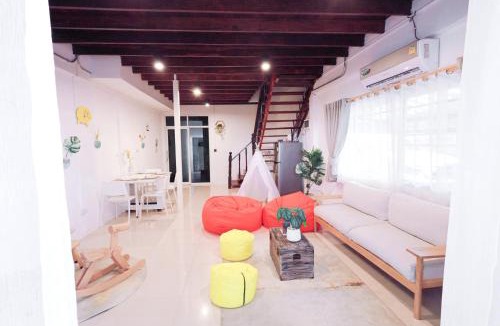 Ratchadaphisek Villa | Ratchada Retreat Villa 2