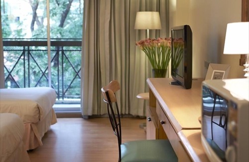Lat Yao Hotel | Ravipha Residences