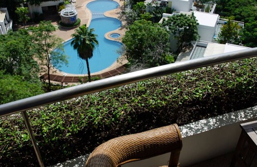 Chakphong Apartment | Rayong Relaxing Hide Out, 230 sqm spacious condo