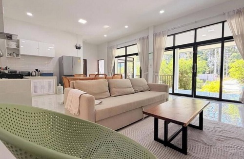 Srithanu Resort | Relax, Unwind & Explore at Villa La Forest