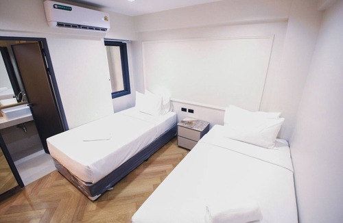 Sanambin Hotel | RESET at DMK