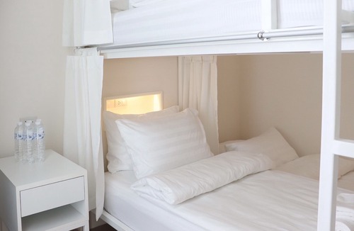 Ramkhamhaeng Hostel | ResT Bangkok Poshtel