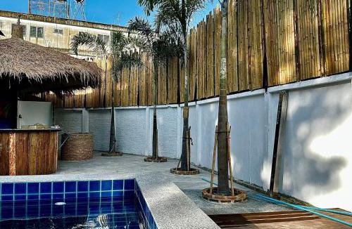 Old City Hostel | Revolution Chiang Mai - Old Town