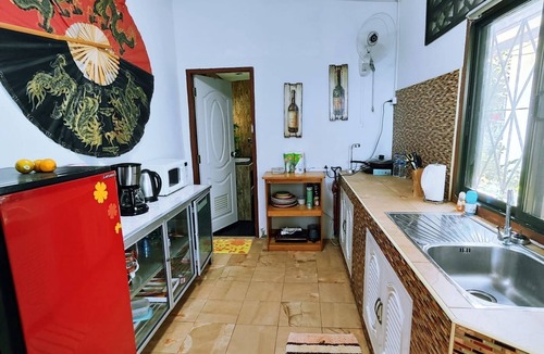 Bang Po House | Right on the beach, typical wooden bungalow with romantic furnishings.