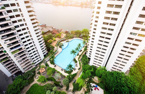 Nonthaburi Hotel | Riverine Place Hotel and Residence