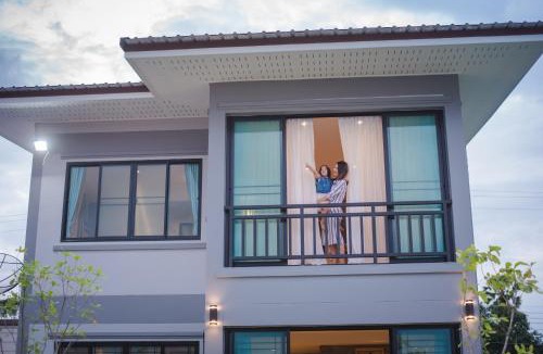 Uthai Thani House | Riverview Loft house