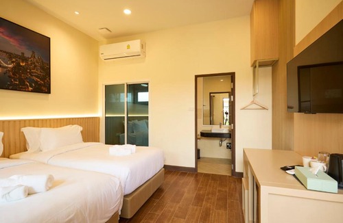 Saen Suk Hotel | Rocco Hotel Bangsaen