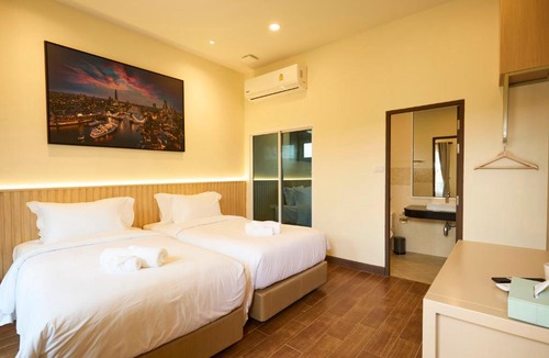 Saen Suk Hotel | Rocco Hotel Bangsaen
