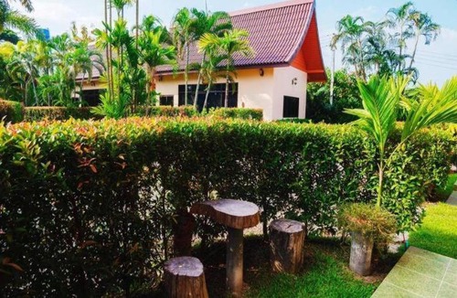 Hang Dong Resort | Rommai Reunngam Resort