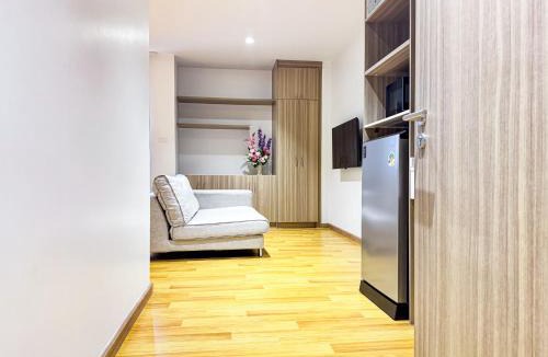 Bang Na Apartment | Rosewood Sridan