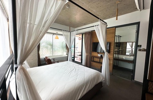 Phnom Penh City Centre Apartment | Royal Palace Suites Phnom Penh Hotel by Caerus Management