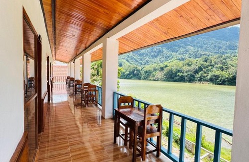 Nong Khiaw Hotel | Sabaidee Nongkhiaw River View