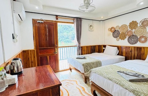 Nong Khiaw Hotel | Sabaidee Nongkhiaw River View
