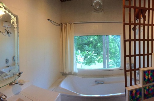 Sai Yok Hotel | Saiyok River House