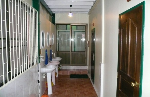 Wat Sam Phraya Hotel | SamSenSam Place