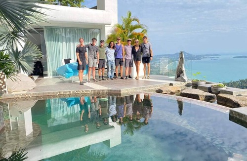 Lamai Villa | SAMUI SKYPOOL - great view over Chaweng Bai away from the noise with a breeze
