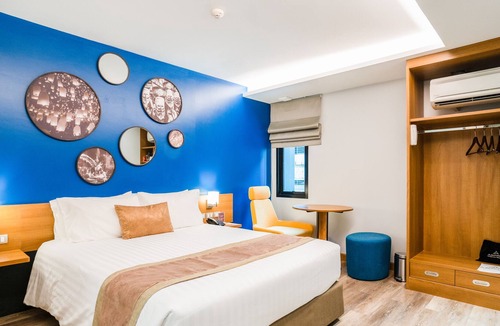 Din Daeng Apartment | Sapphire Heaven nearby MRT Sutthisan