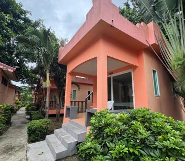 Bai Lan Hotel | Sea flower resort