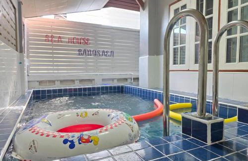 Saen Suk House | Sea House Bangsaen บ้านริมทะเล