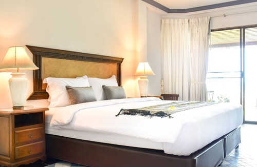 Hua Hin Resort | Sea Memories White Sand Beach Hotel