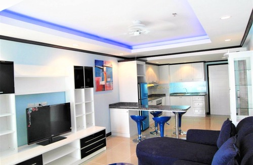 South Pattaya Apartment | Sea view 16th floor condo at Jomtien Beach