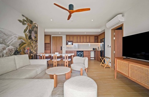 Cherngtalay Condo | Seashore Residences, Three-Bedroom 3B Premium