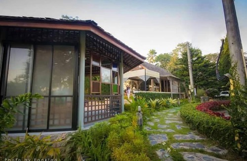 Mae Kon Hotel | Season Namkorn Resort