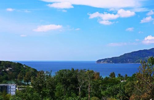 Patong Apartment | Seaview 1 BR Apt at VV Patong C301 near Freedom Beach