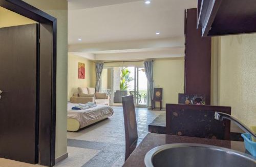 Klong Son Apartment | Seaview Apartment in Siam Royal View