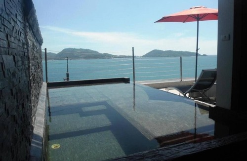 Patong Resort | (SHA+)Deluxe with Jacuzzi in Patong