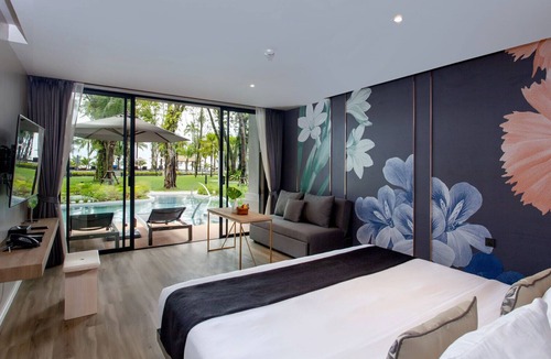 Khuekkhak Resort | (SHA+)Large Room +King Bed+ Jacuzzi Seaside (S07)